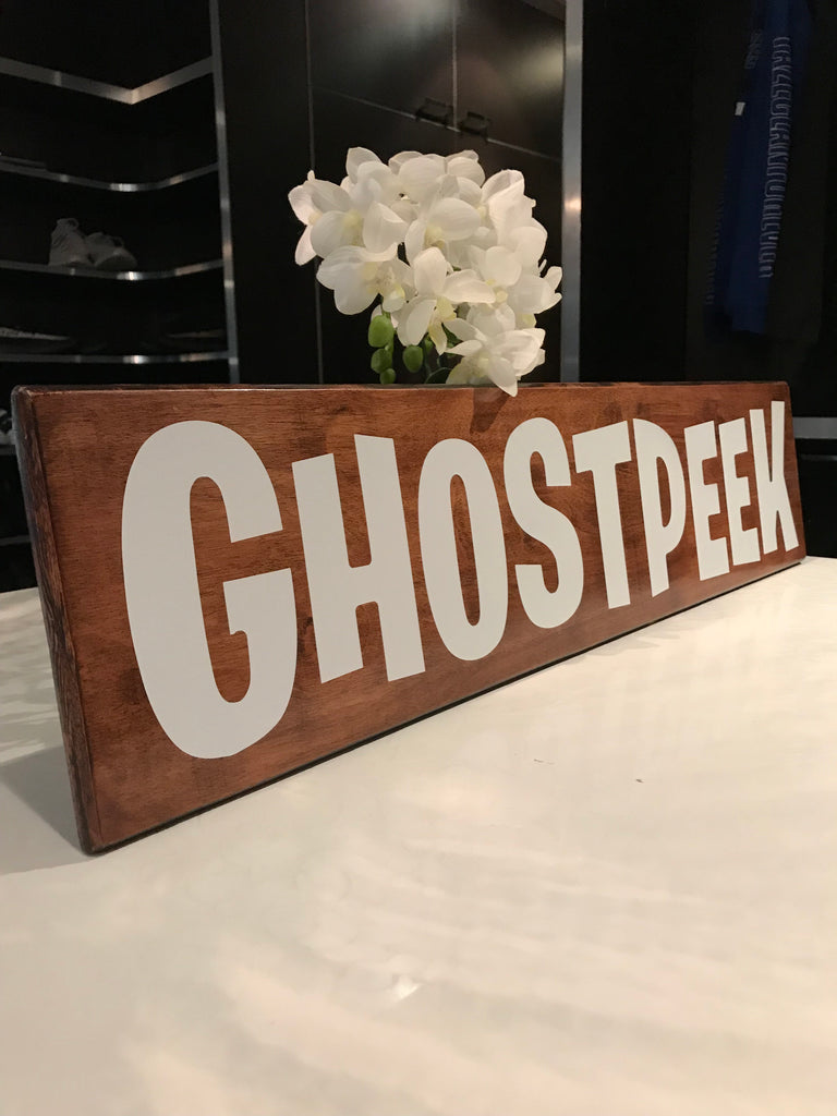 Ghostpeek Sign